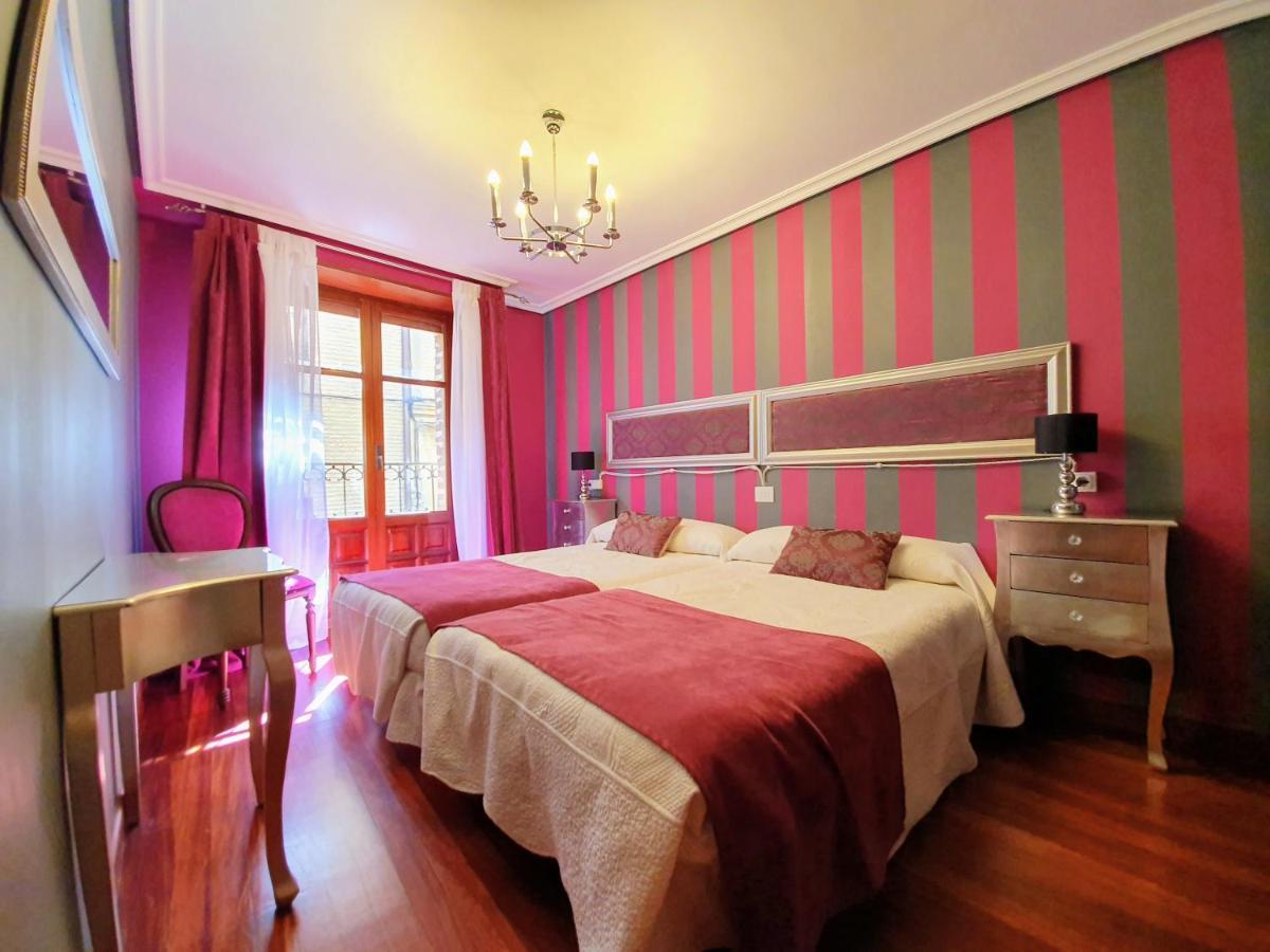 La Guardia La Casa De Lorenzo מראה חיצוני תמונה