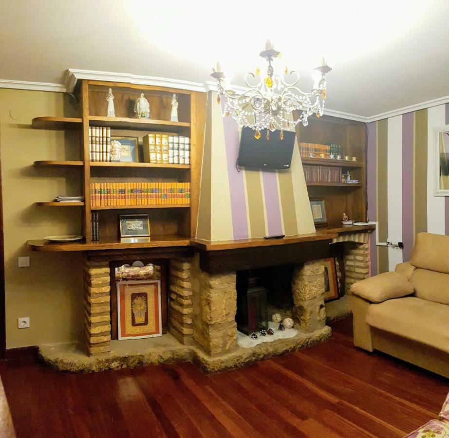 La Guardia La Casa De Lorenzo מראה חיצוני תמונה